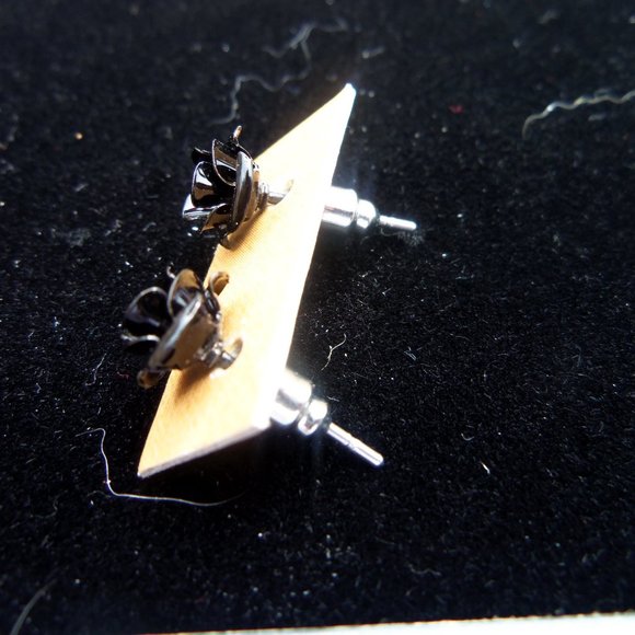 Black Flower Pierced Earrings - Picture 2 of 2